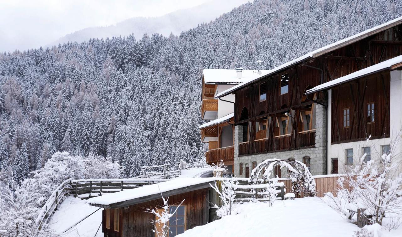 Apartamento Dietrichhof A Bsunders Platzl Velturno Exterior foto