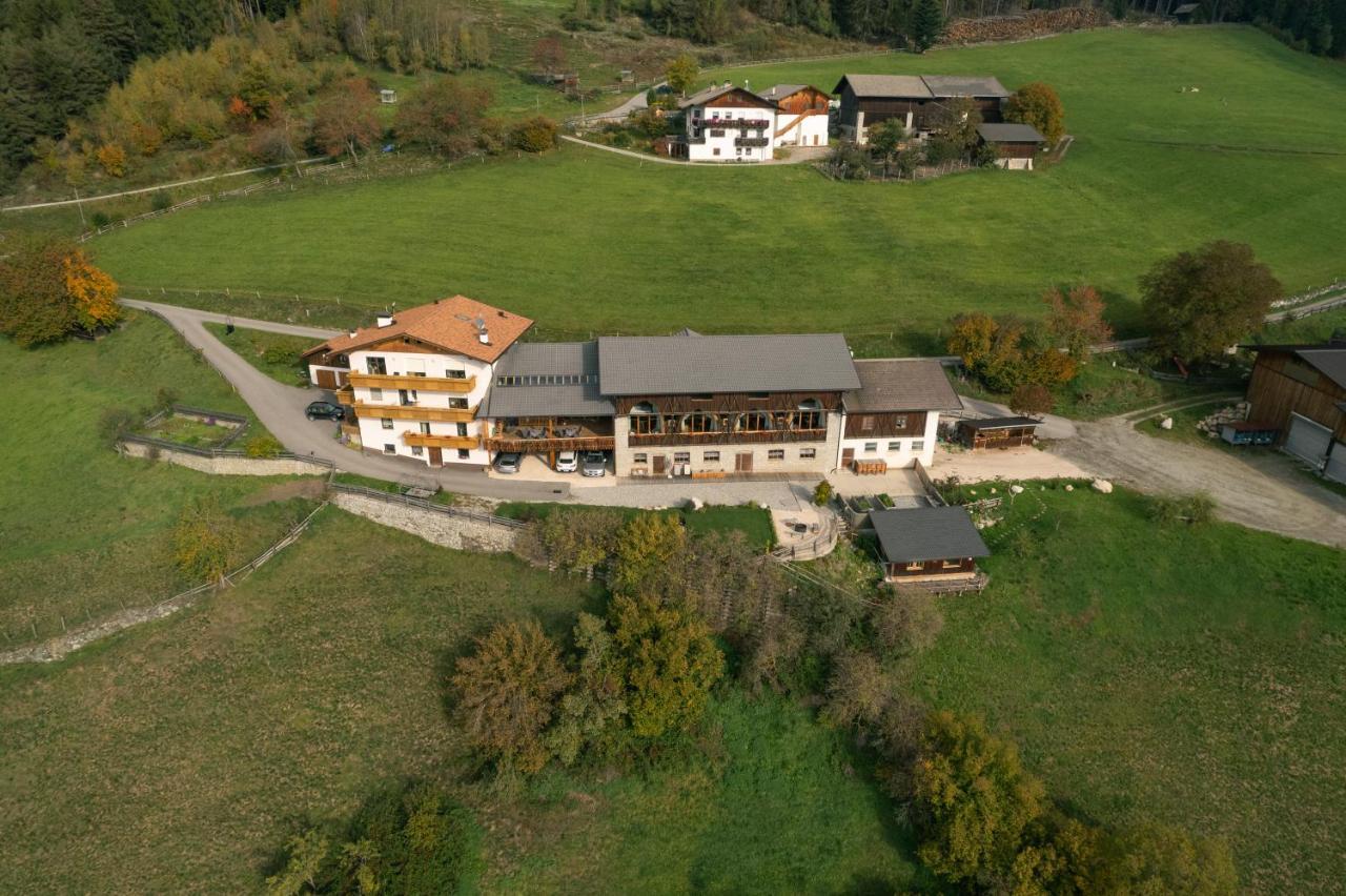 Apartamento Dietrichhof A Bsunders Platzl Velturno Exterior foto